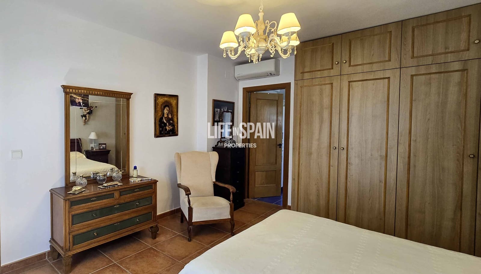 6 bedroom Finca/Country House for sale in L'Ametlla de Mar - € 640,000 (Ref: 9861216)
