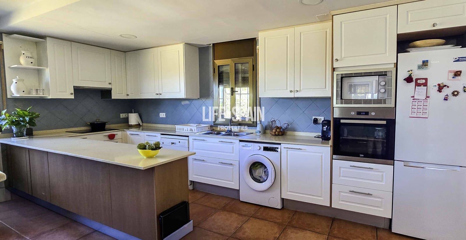 6 bedroom Finca/Country House for sale in L'Ametlla de Mar - € 640,000 (Ref: 9861216)