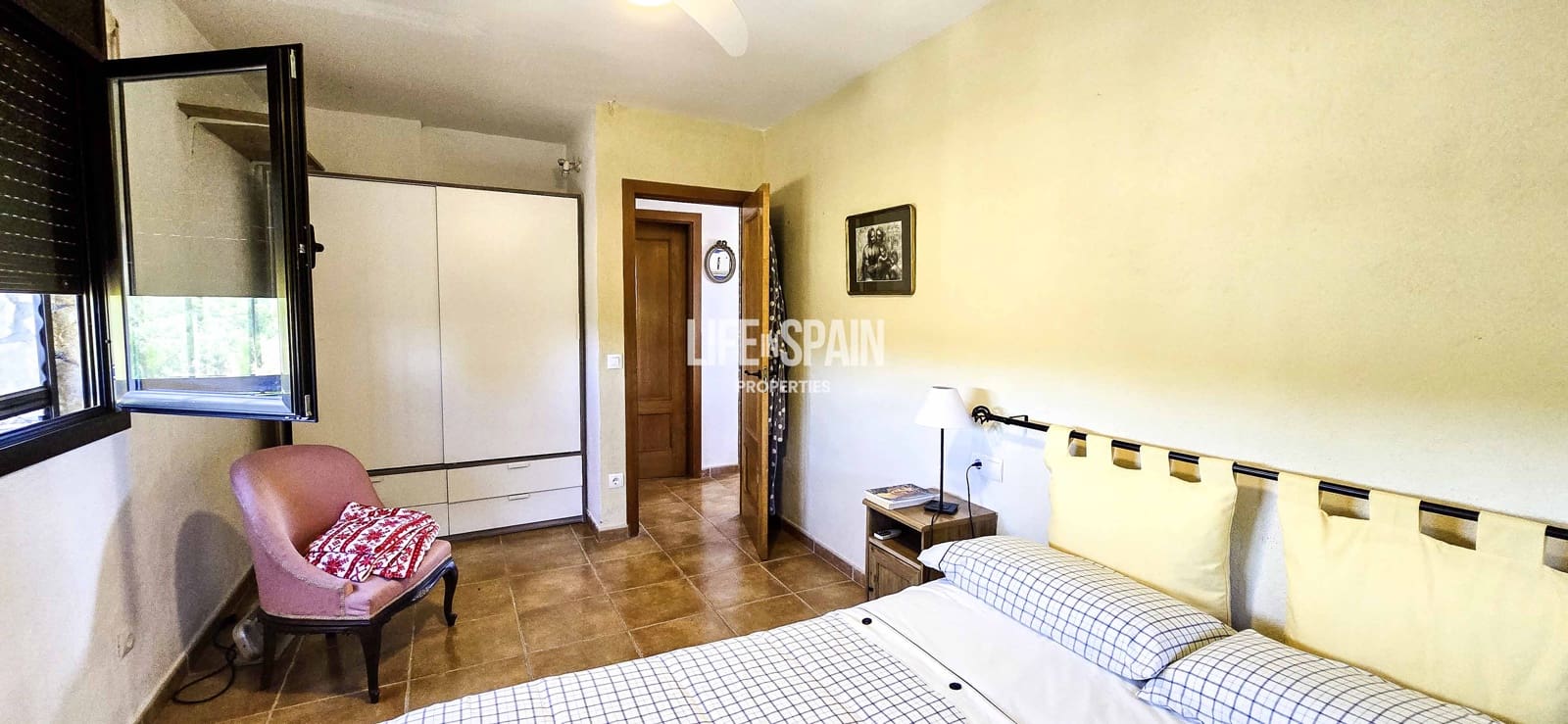 6 bedroom Finca/Country House for sale in L'Ametlla de Mar - € 640,000 (Ref: 9861216)