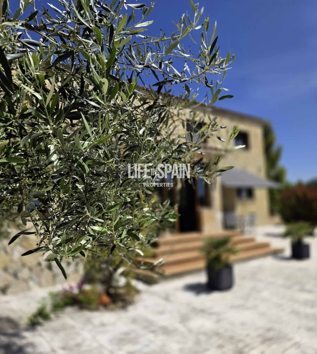 6 bedroom Finca/Country House for sale in L'Ametlla de Mar - € 640,000 (Ref: 9861216)
