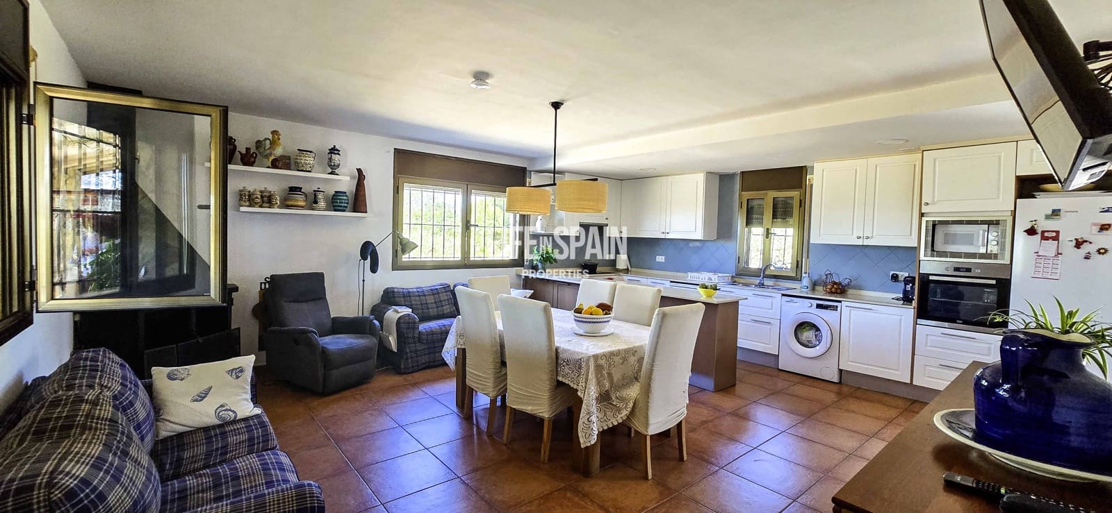 6 bedroom Finca/Country House for sale in L'Ametlla de Mar - € 640,000 (Ref: 9861216)