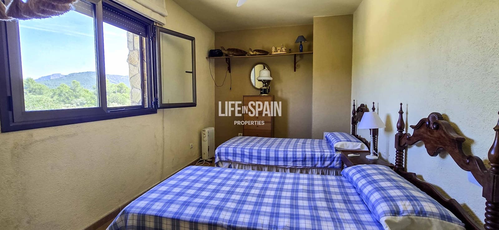 6 bedroom Finca/Country House for sale in L'Ametlla de Mar - € 640,000 (Ref: 9861216)