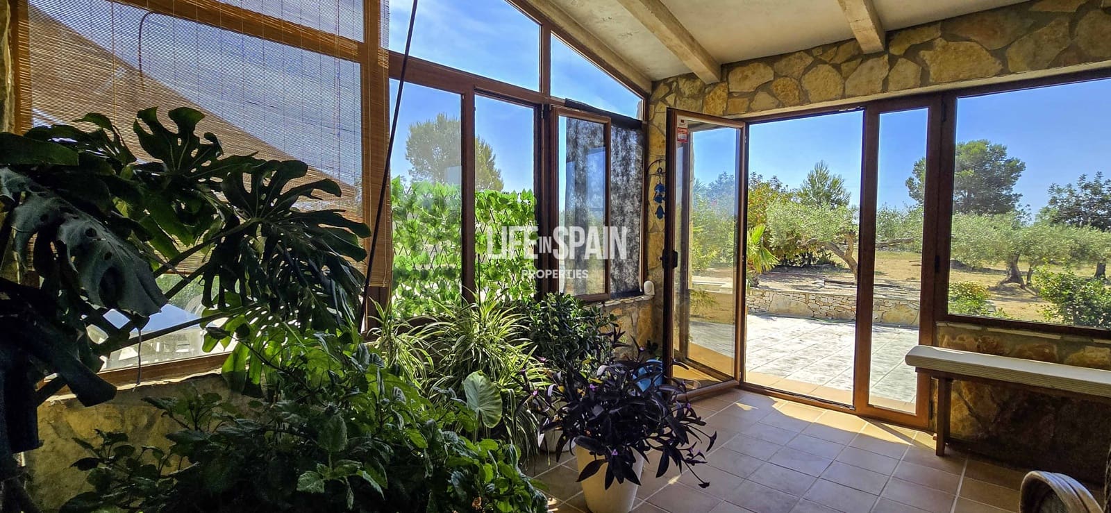 6 bedroom Finca/Country House for sale in L'Ametlla de Mar - € 640,000 (Ref: 9861216)