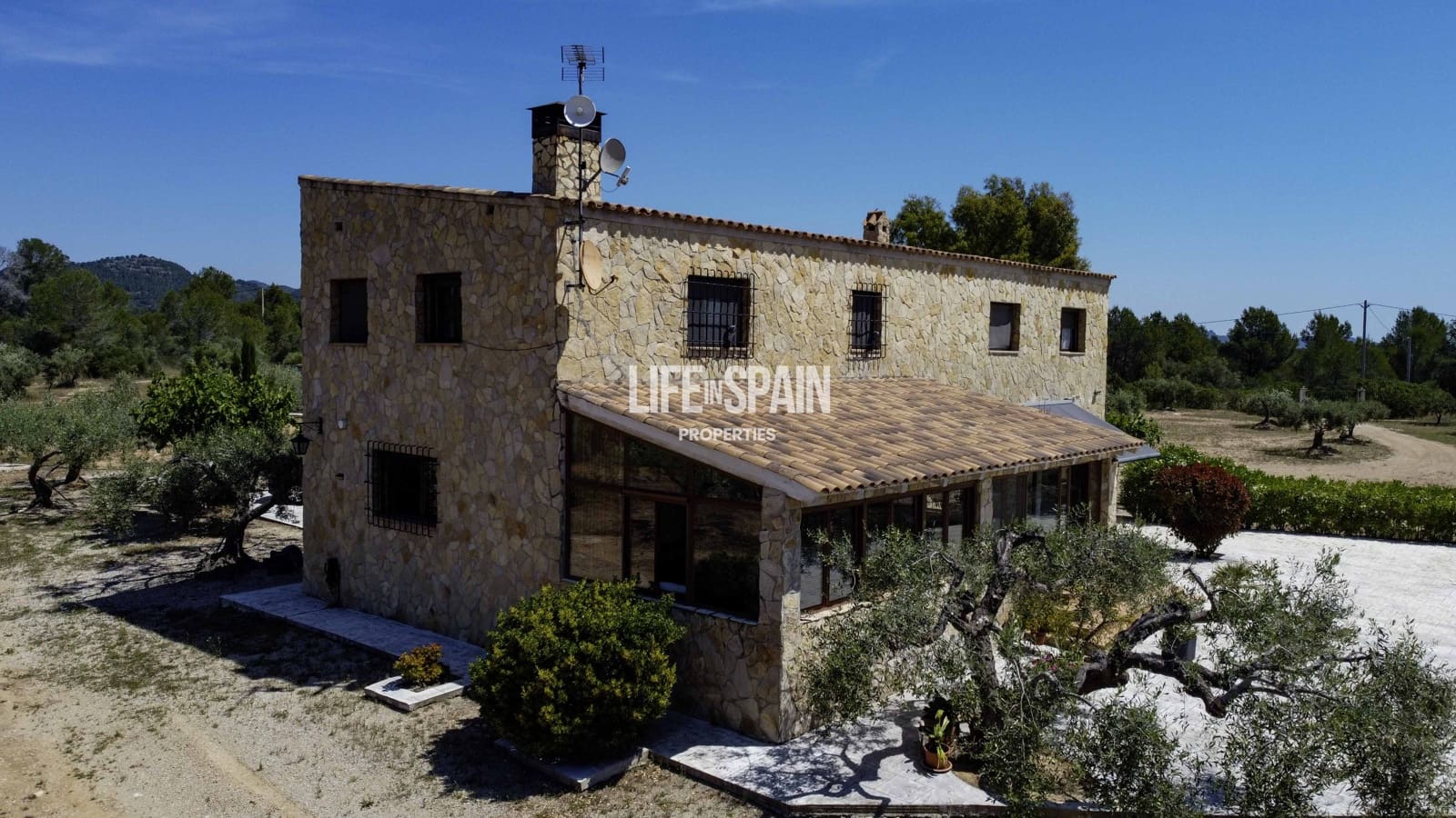 6 bedroom Finca/Country House for sale in L'Ametlla de Mar - € 640,000 (Ref: 9861216)