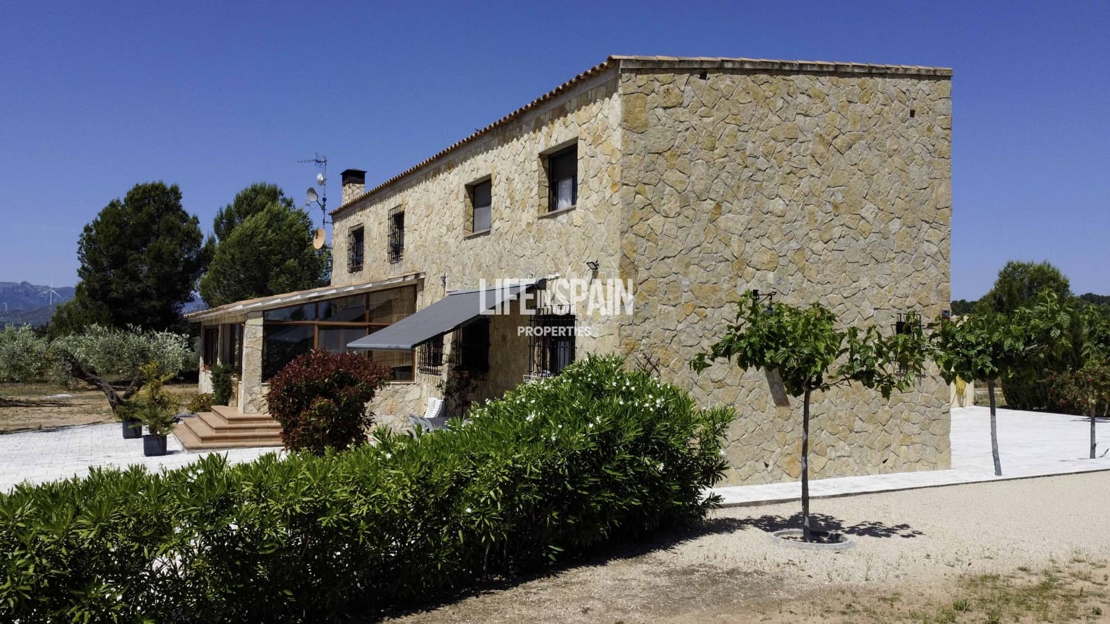 6 bedroom Finca/Country House for sale in L'Ametlla de Mar - € 640,000 (Ref: 9861216)