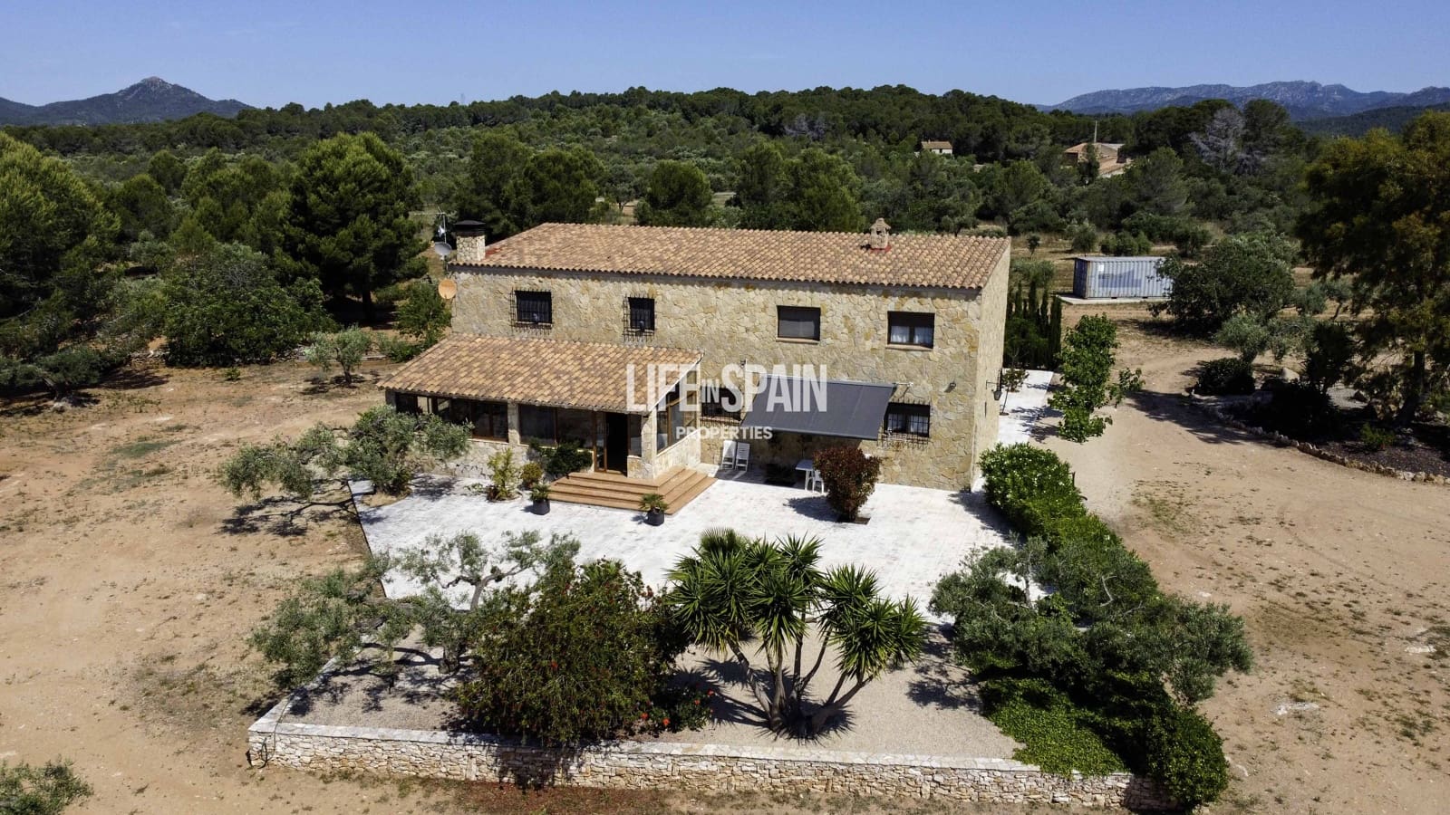 6 bedroom Finca/Country House for sale in L'Ametlla de Mar - € 640,000 (Ref: 9861216)