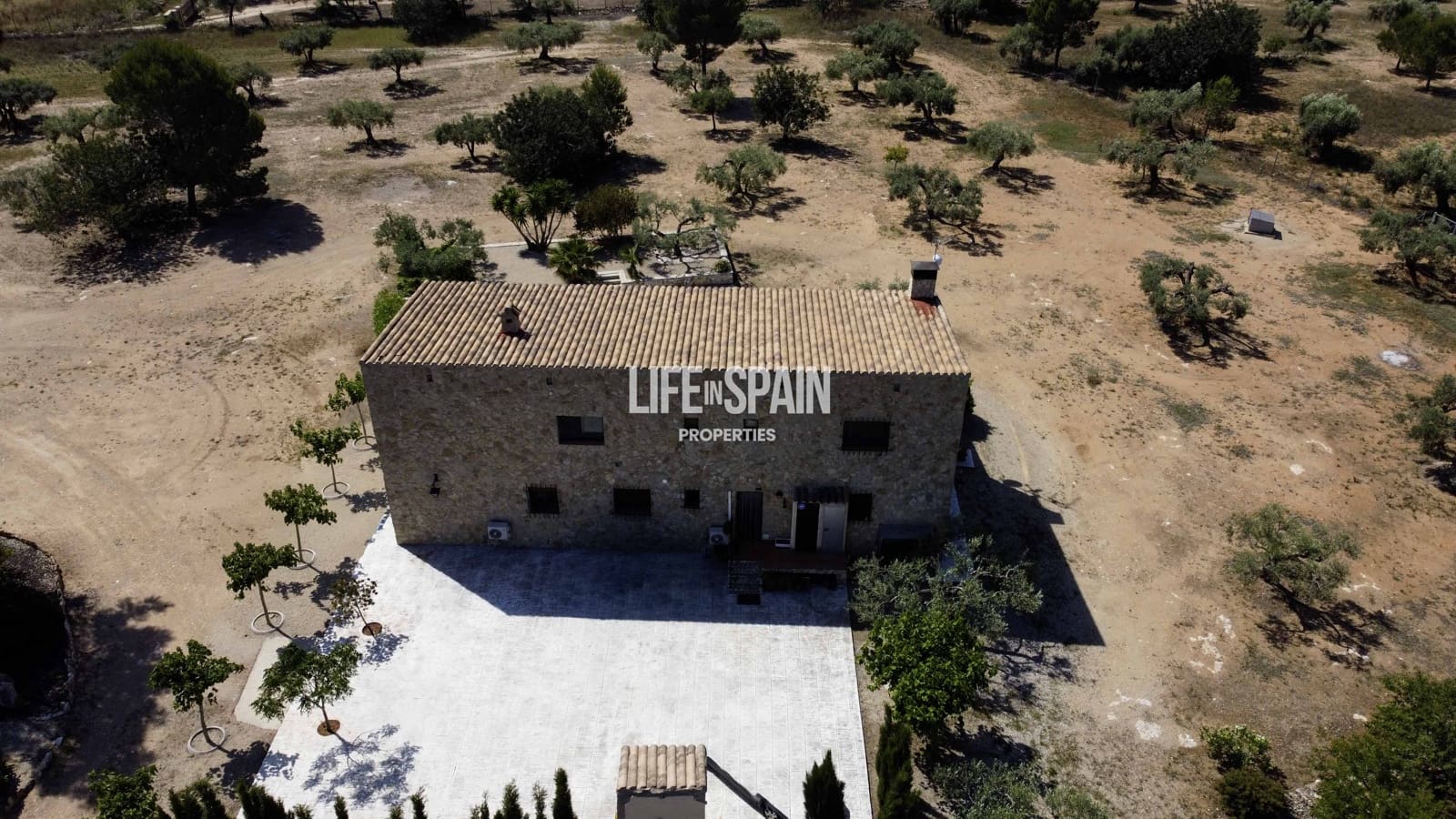 6 bedroom Finca/Country House for sale in L'Ametlla de Mar - € 640,000 (Ref: 9861216)
