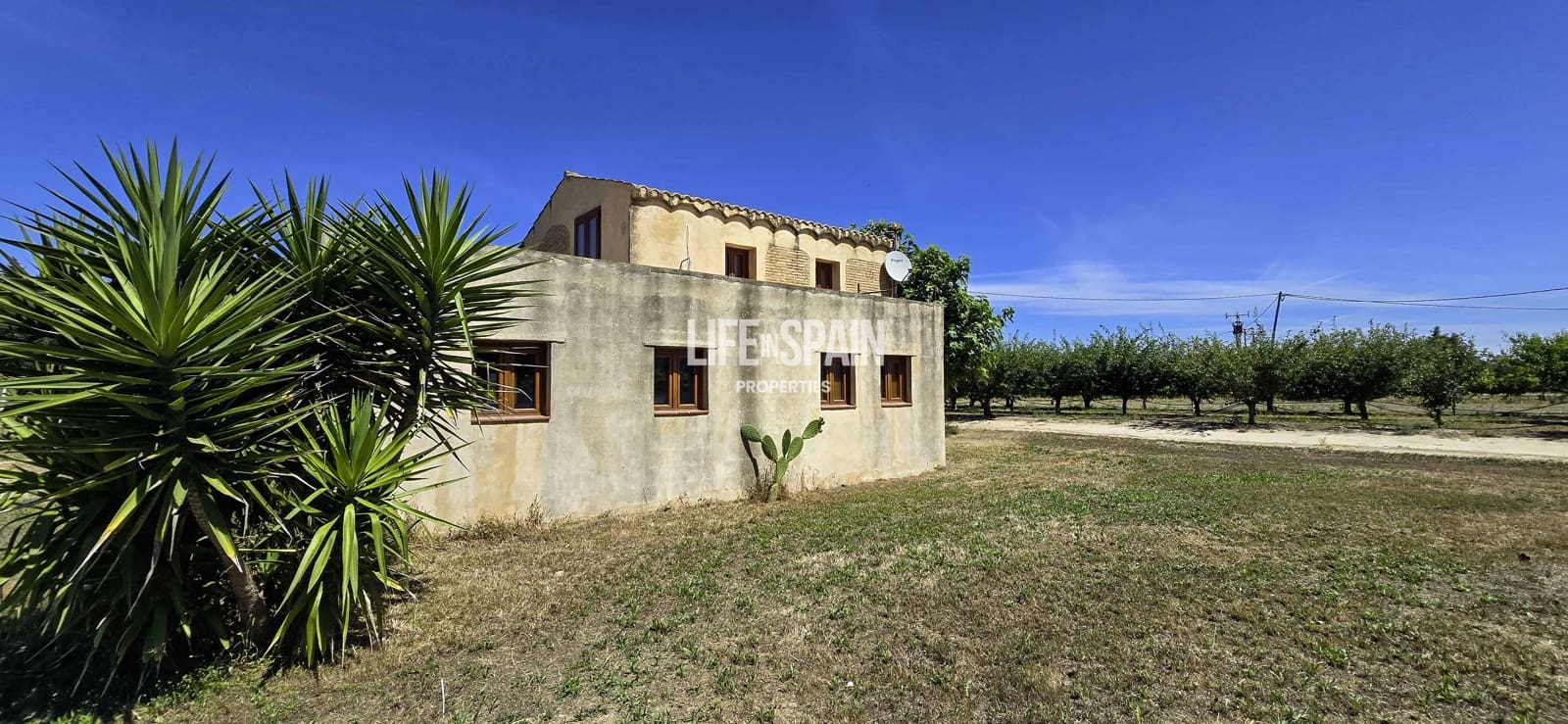 2 sovrum Finca/Hus på landet till salu i Ginestar - 160 000 € (Ref: 9893530)