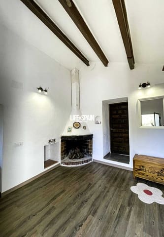 3 soverom Finca/Herregård til salgs i L'Aldea med svømmebasseng - € 215 000 (Ref: 9999268)