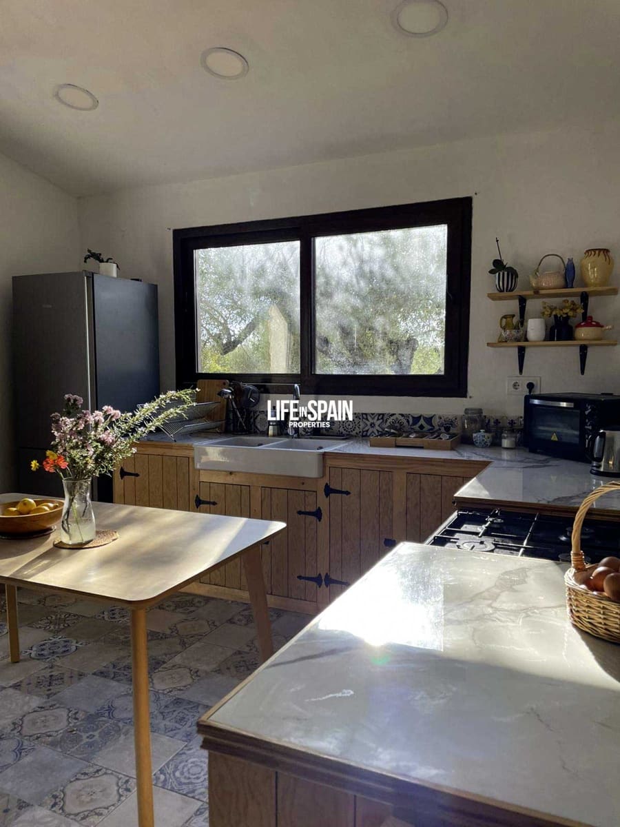 3 makuuhuone Maalaistalo myytävänä paikassa L'Aldea mukana uima-altaan - 215 000 € (Ref: 9999268)