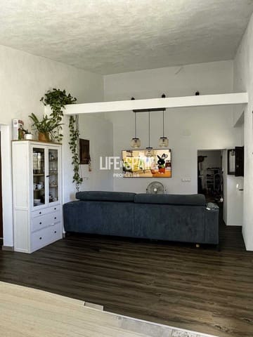 3 soverom Finca/Herregård til salgs i L'Aldea med svømmebasseng - € 215 000 (Ref: 9999268)