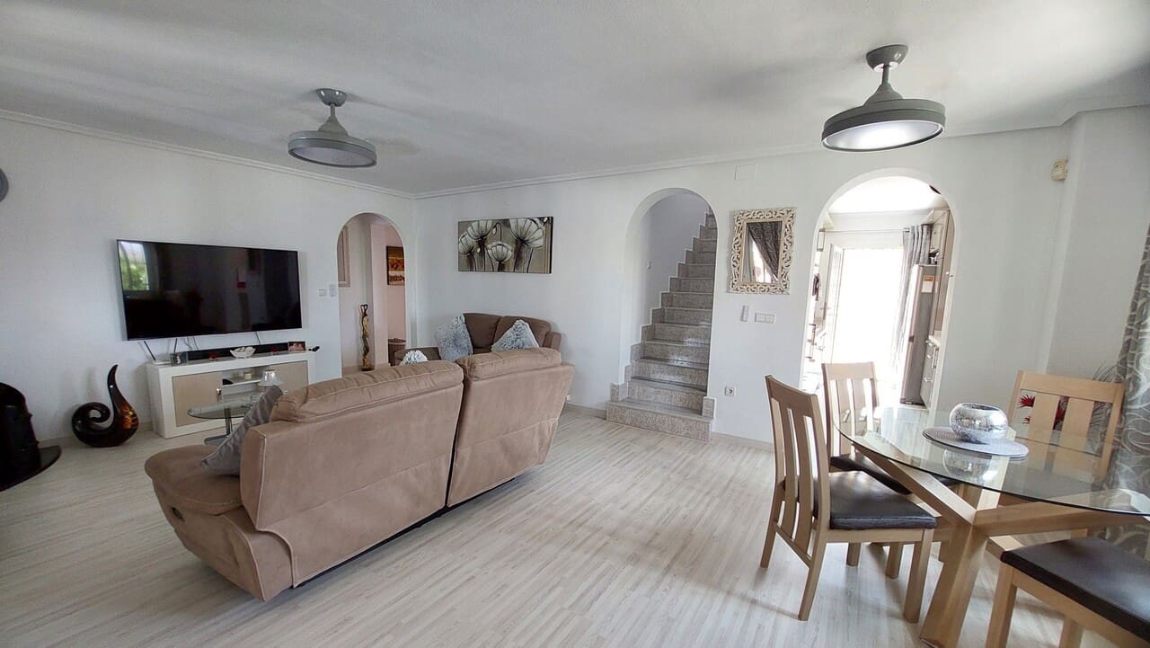 3 bedroom Villa for sale in Camposol with pool - € 274,995 (Ref: 10012588)
