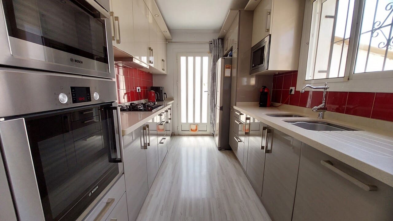 3 bedroom Villa for sale in Camposol with pool - € 274,995 (Ref: 10012588)