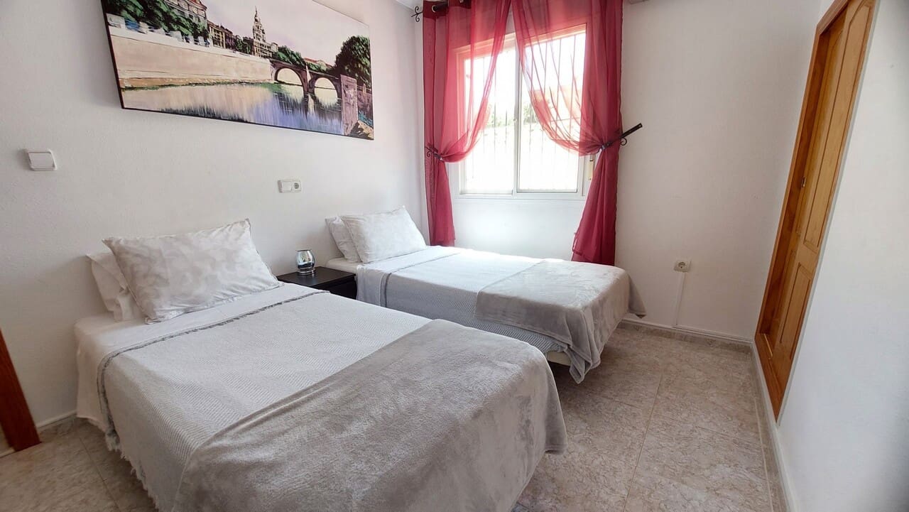 3 bedroom Villa for sale in Camposol with pool - € 274,995 (Ref: 10012588)