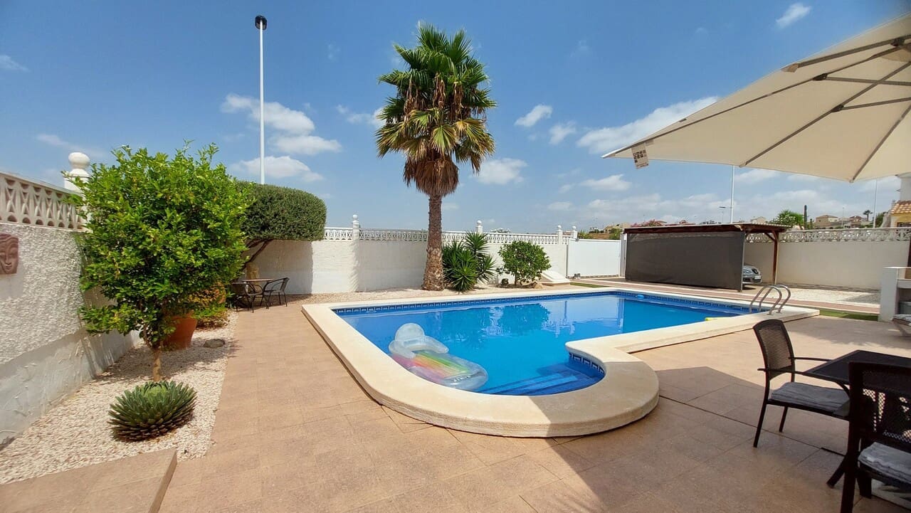 3 bedroom Villa for sale in Camposol with pool - € 274,995 (Ref: 10012588)