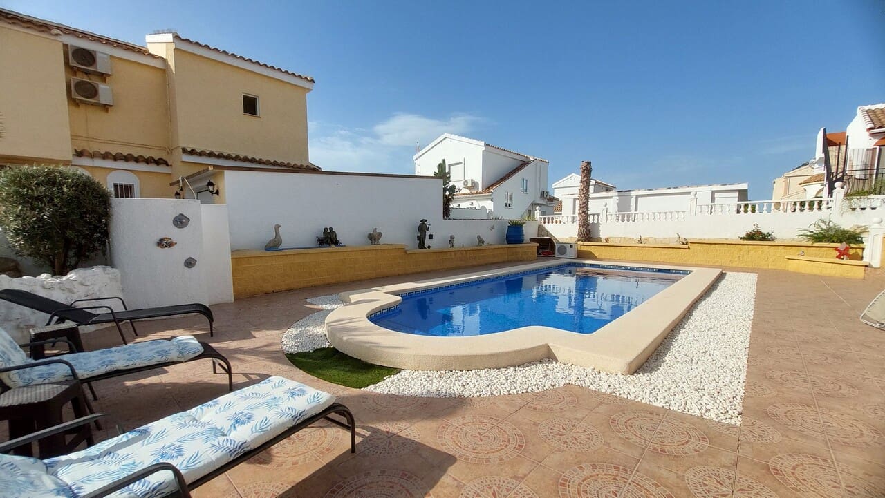 3 camera da letto Villa in vendita in Camposol con piscina - 285.000 € (Rif: 10031128)