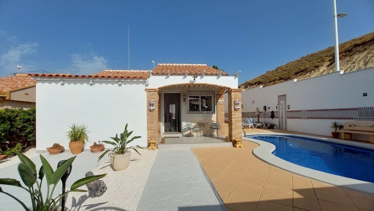 2 slaapkamer Villa te koop in Camposol met zwembad - € 214.995 (Ref: 10043546)