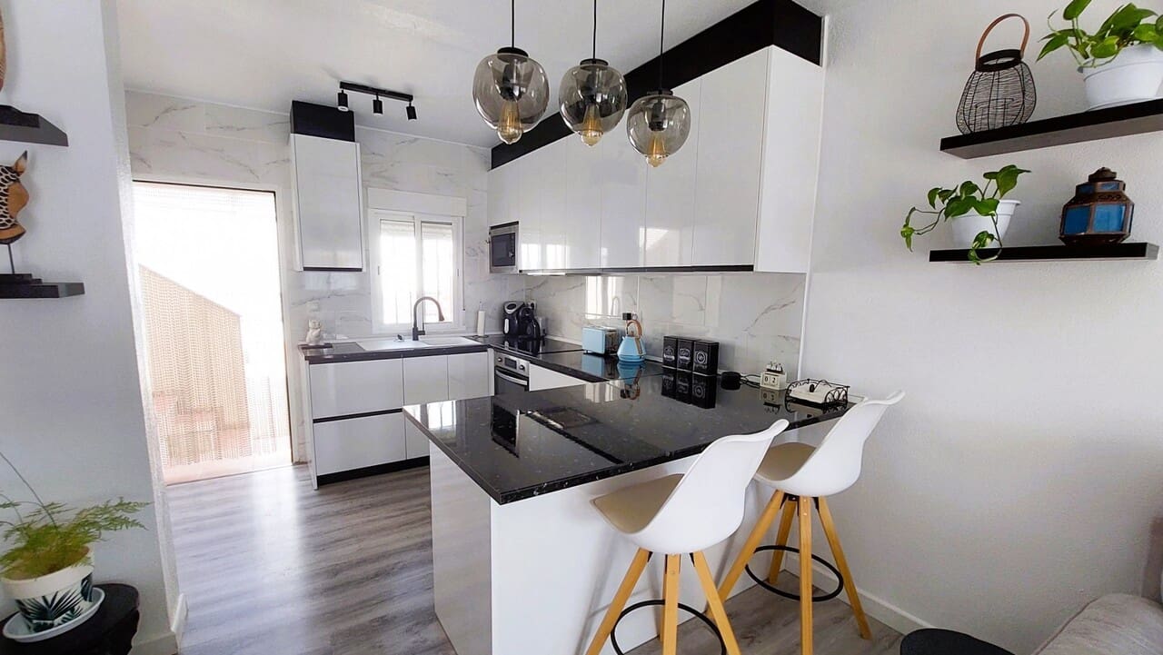 2 slaapkamer Villa te koop in Camposol met zwembad - € 214.995 (Ref: 10043546)