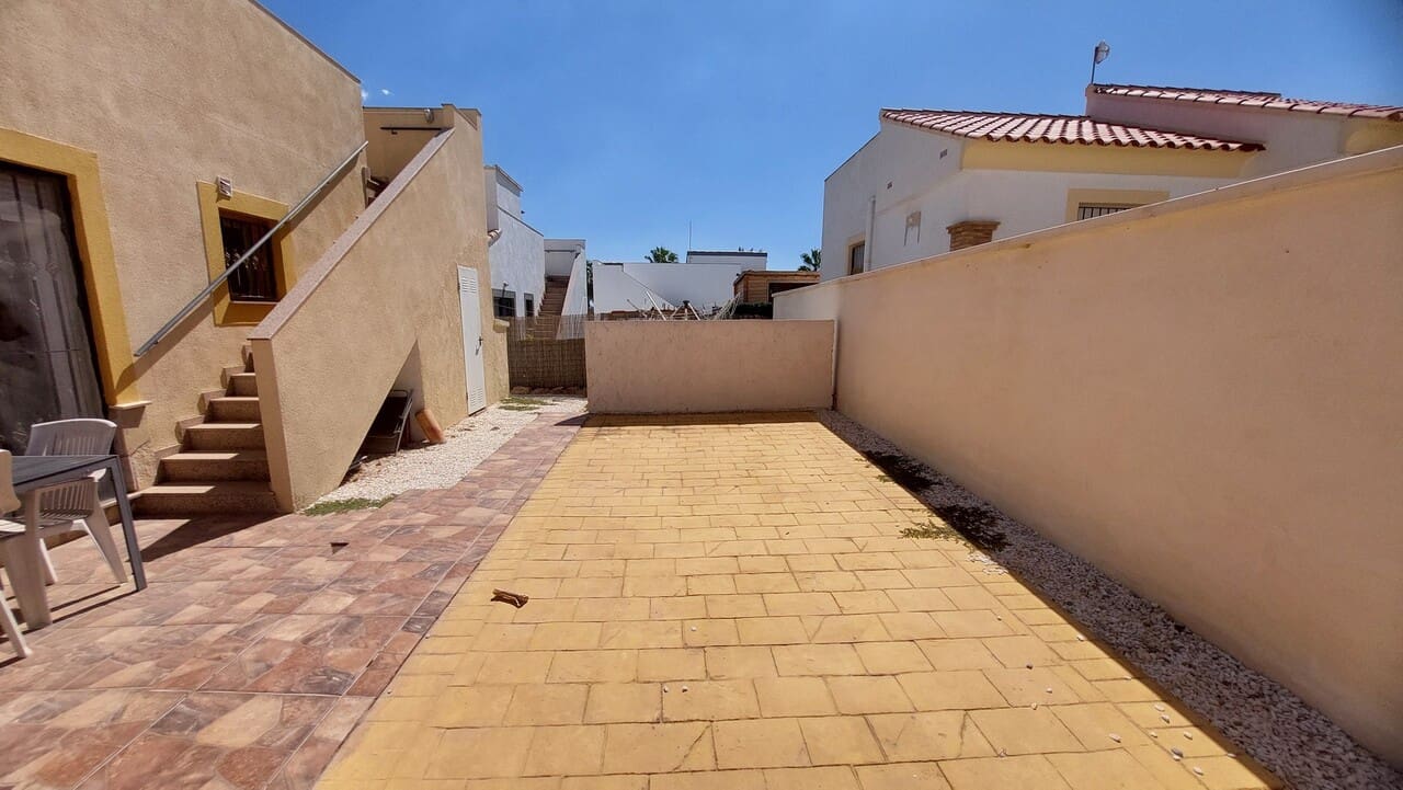2 slaapkamer Villa te koop in Camposol met zwembad - € 149.995 (Ref: 10074495)