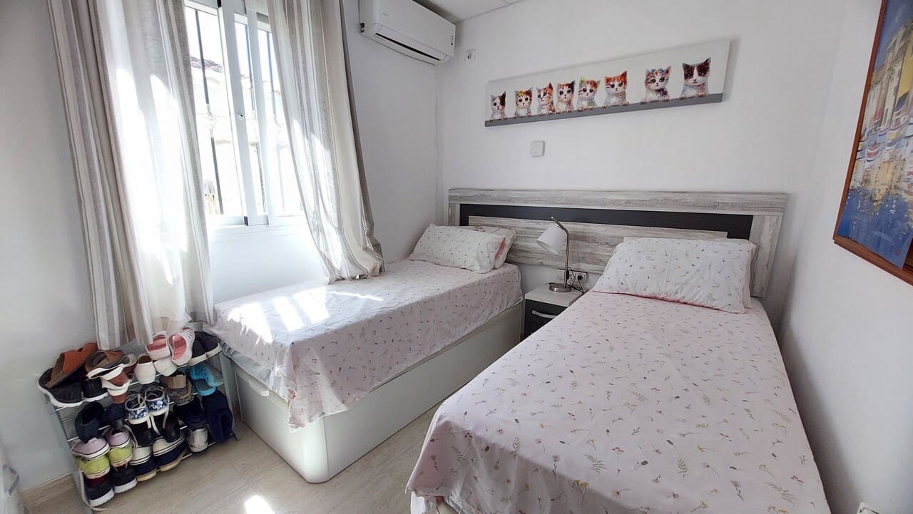 2 slaapkamer Villa te koop in Camposol met zwembad - € 149.995 (Ref: 10074495)