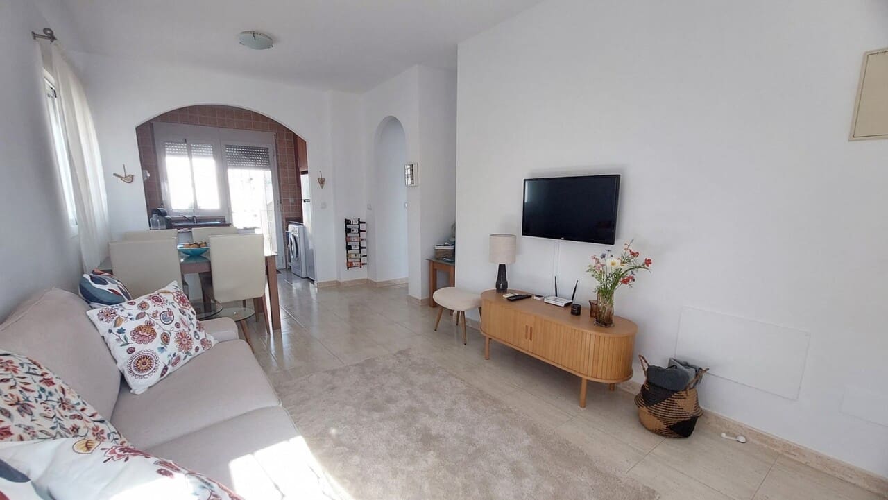 2 soveværelse Villa til salg i Camposol med swimmingpool garage - € 150.000 (Ref: 10185874)