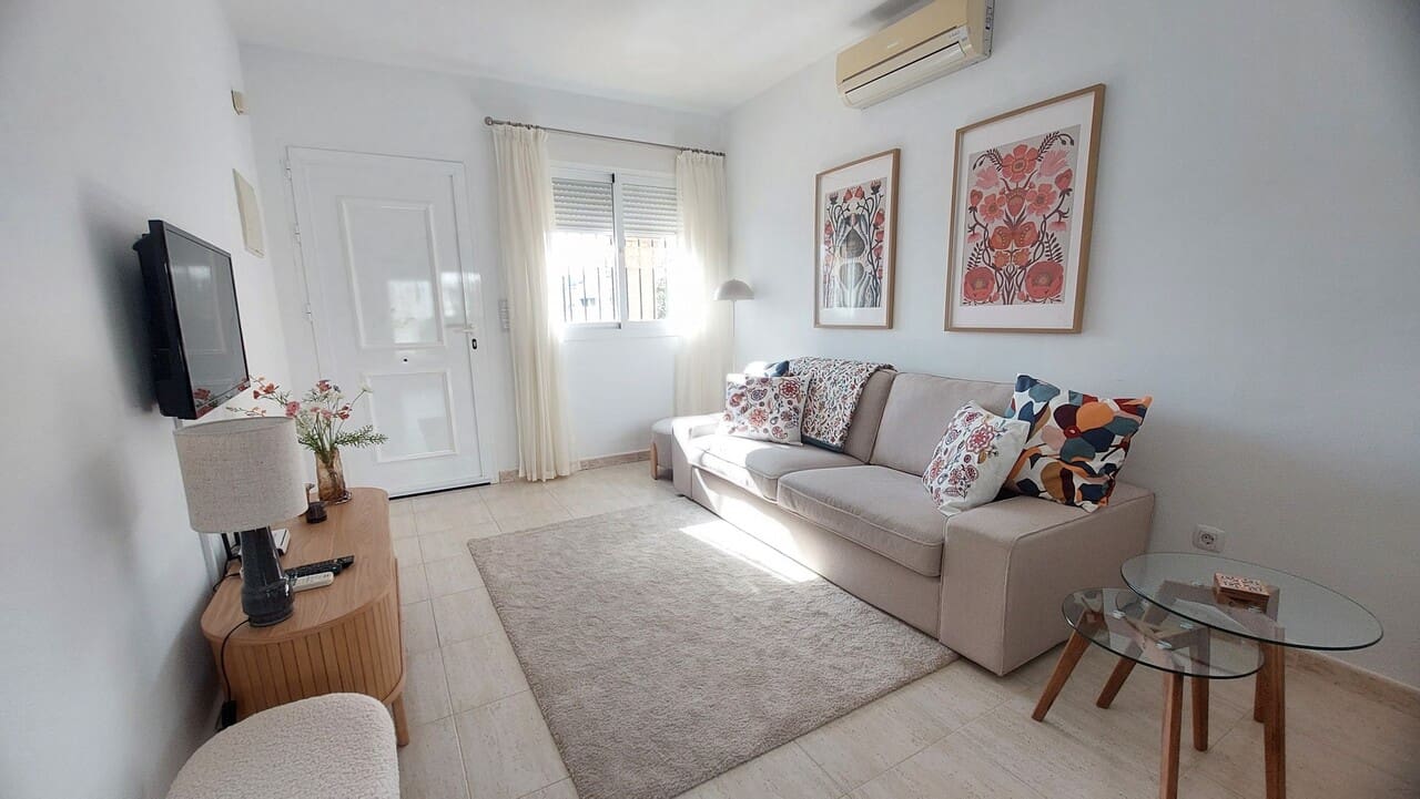 2 soveværelse Villa til salg i Camposol med swimmingpool garage - € 150.000 (Ref: 10185874)