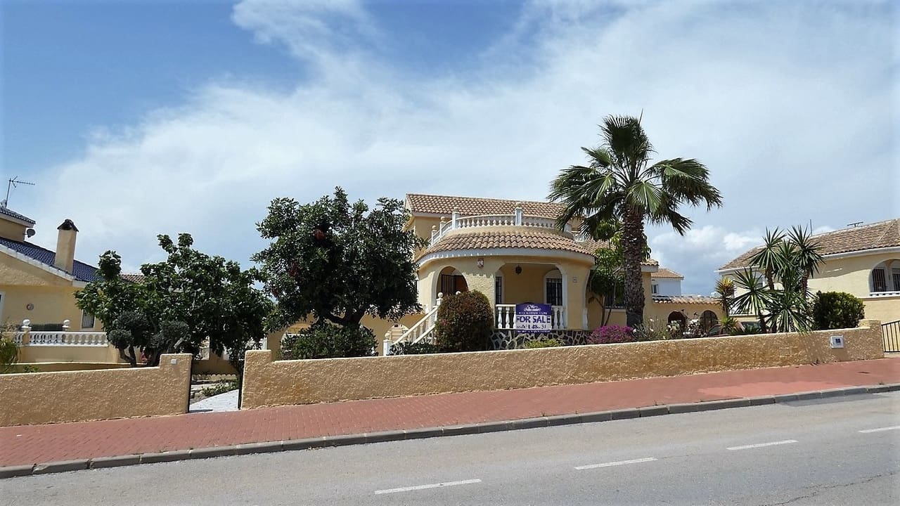 3 soveværelse Villa til salg i Camposol - € 250.000 (Ref: 7660062)