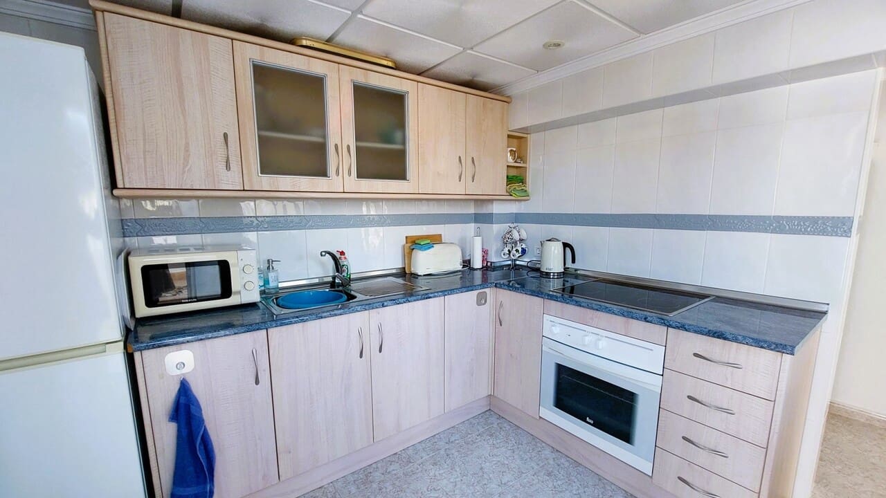 5 bedroom Villa for sale in Mazarron with pool - € 329,995 (Ref: 8742304)