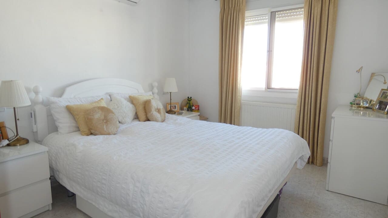 5 bedroom Villa for sale in Mazarron with pool - € 329,995 (Ref: 8742304)