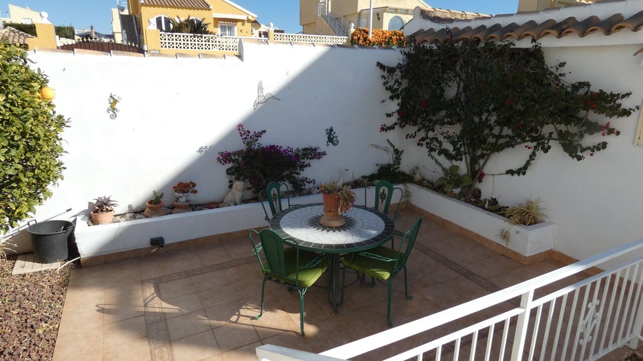 5 bedroom Villa for sale in Mazarron with pool - € 329,995 (Ref: 8742304)