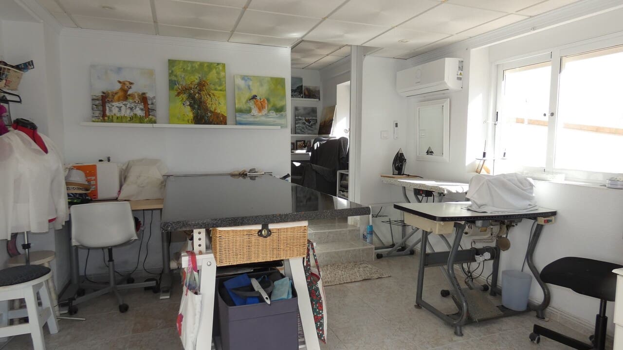 5 bedroom Villa for sale in Mazarron with pool - € 329,995 (Ref: 8742304)