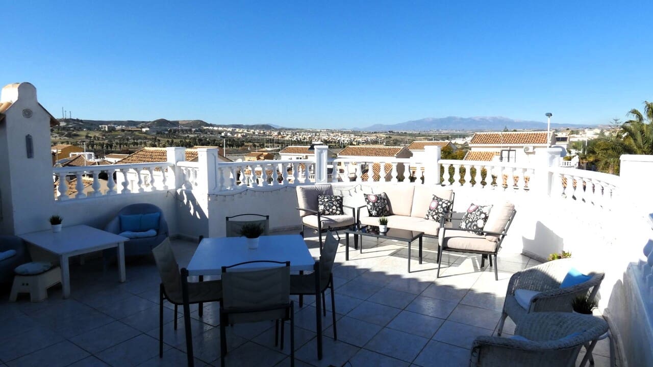 5 bedroom Villa for sale in Mazarron with pool - € 329,995 (Ref: 8742304)