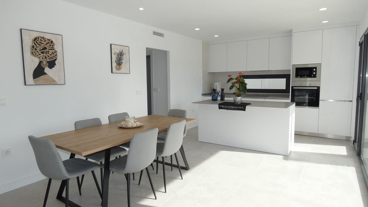 3 makuuhuone Huvila myytävänä paikassa La Pinilla mukana uima-altaan - 379 845 € (Ref: 8758816)