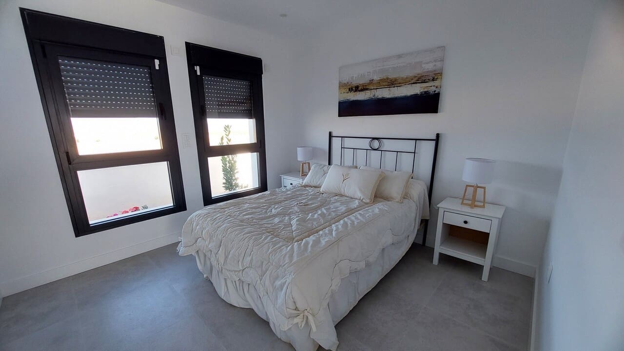 3 makuuhuone Huvila myytävänä paikassa La Pinilla mukana uima-altaan - 379 845 € (Ref: 8758816)