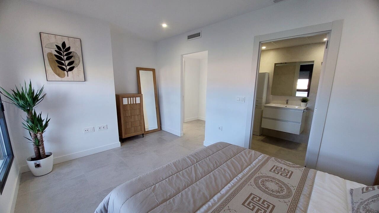 3 makuuhuone Huvila myytävänä paikassa La Pinilla mukana uima-altaan - 379 845 € (Ref: 8758816)