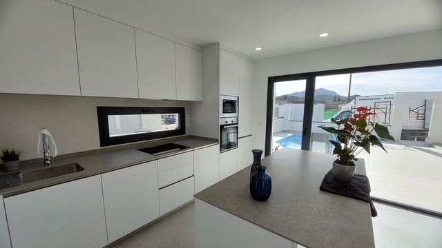 3 makuuhuone Huvila myytävänä paikassa La Pinilla, Fuente Alamo de Murcia mukana uima-altaan - 379 845 € (Ref: 8758816)