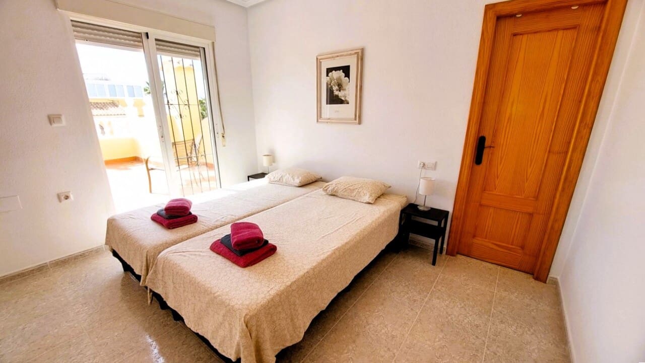 3 soveværelse Villa til salg i Camposol med swimmingpool - € 292.500 (Ref: 8938316)