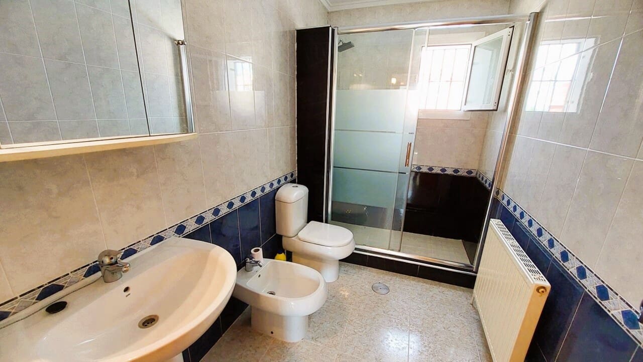 3 soveværelse Villa til salg i Camposol med swimmingpool - € 292.500 (Ref: 8938316)