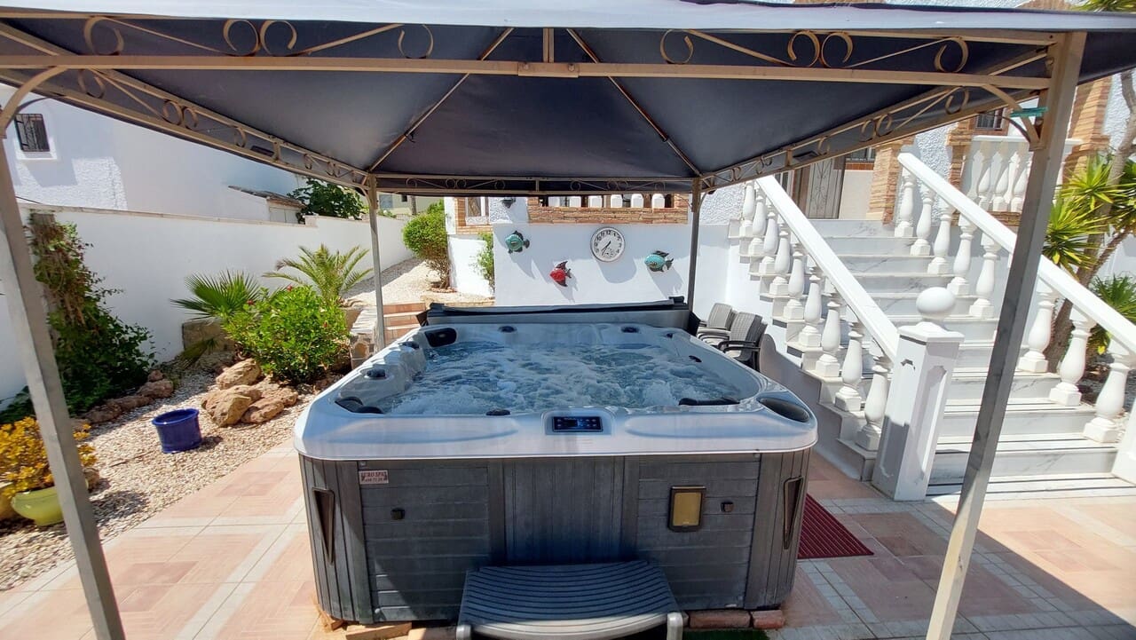 3 soveværelse Villa til salg i Camposol med swimmingpool - € 265.000 (Ref: 9101271)