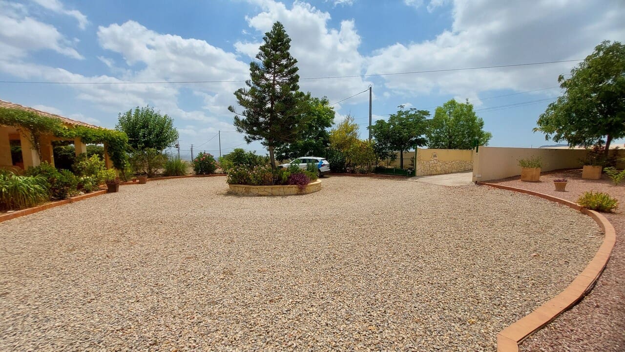 4 chambre Villa/Maison à vendre à La Majada avec garage - 299 995 € (Ref: 9110817)