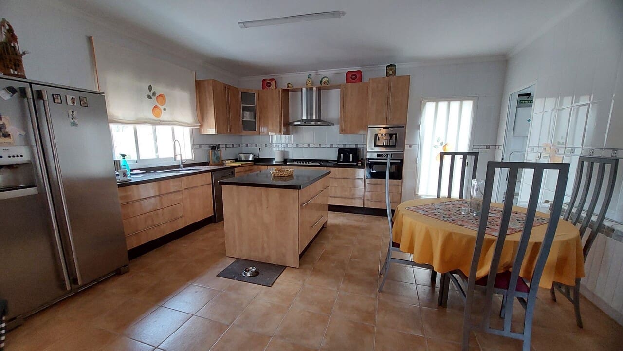 4 chambre Villa/Maison à vendre à La Majada avec garage - 299 995 € (Ref: 9110817)