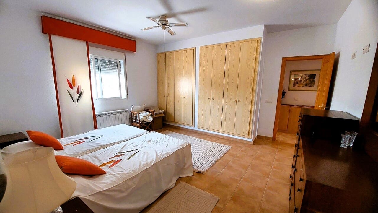 4 chambre Villa/Maison à vendre à La Majada avec garage - 299 995 € (Ref: 9110817)