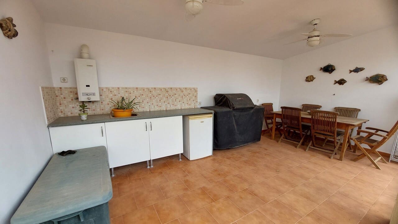 4 chambre Villa/Maison à vendre à La Majada avec garage - 299 995 € (Ref: 9110817)