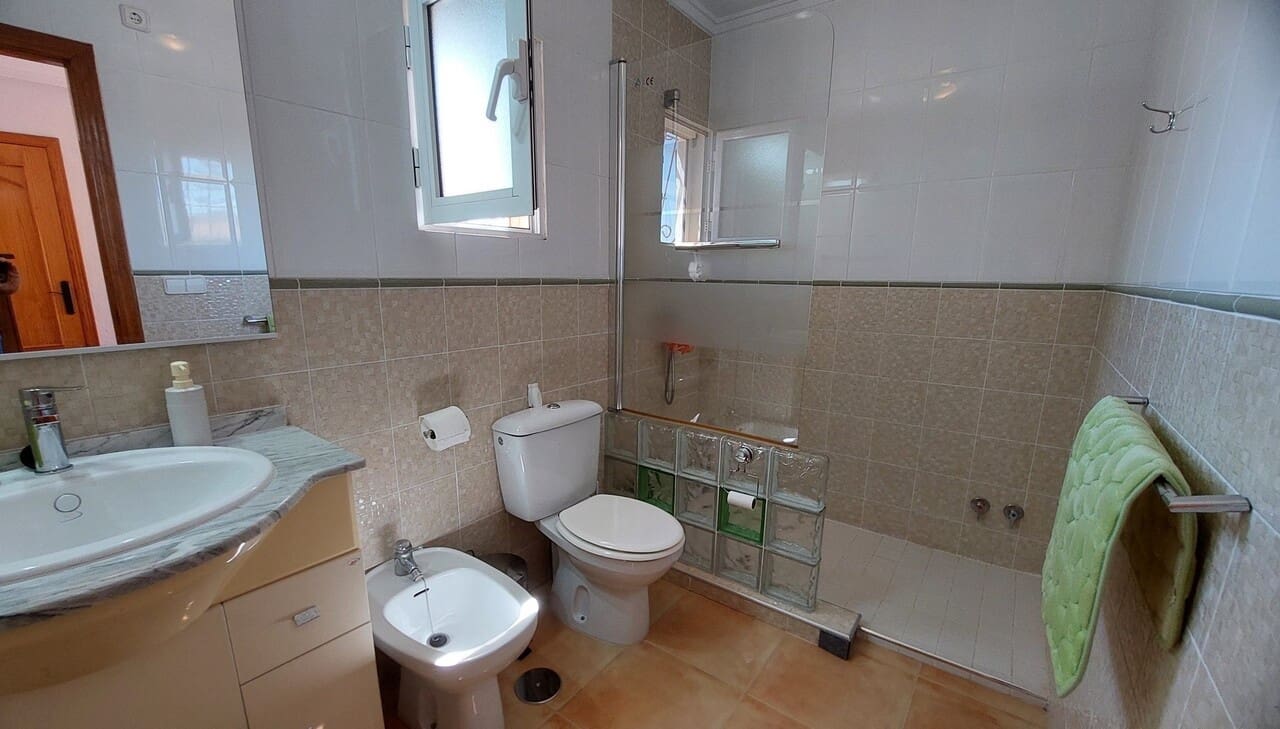 3 bedroom Villa for sale in Mazarron with pool garage - € 322,900 (Ref: 9207611)