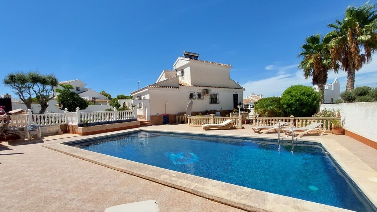 3 bedroom Villa for sale in Mazarron with pool garage - € 322,900 (Ref: 9207611)