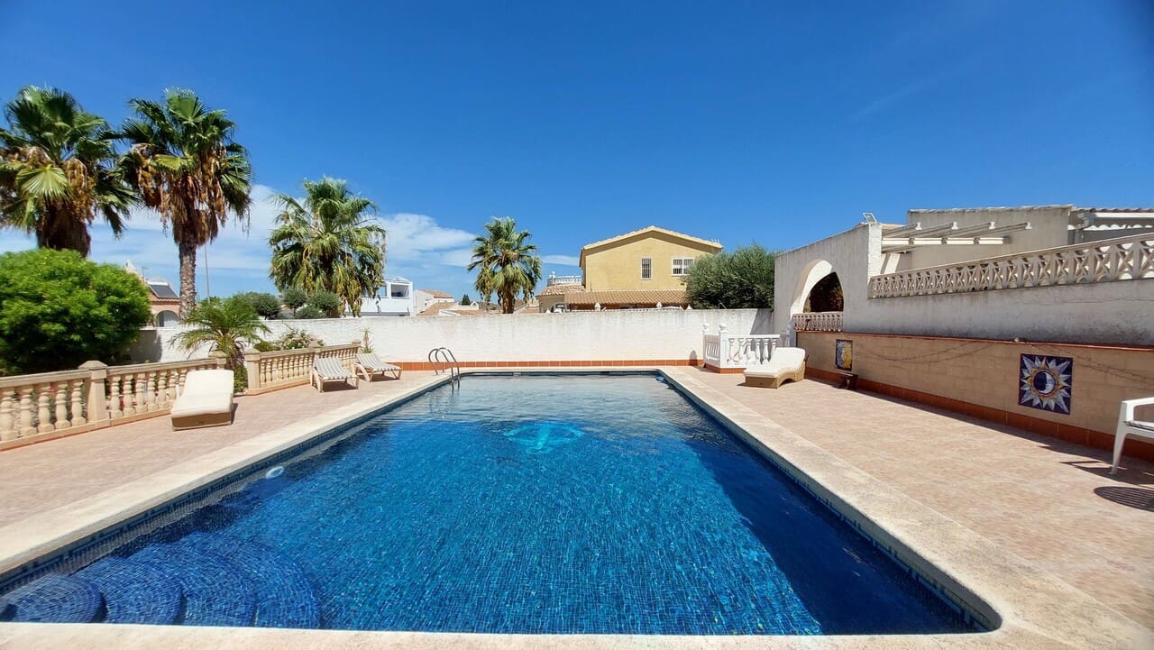 3 bedroom Villa for sale in Mazarron with pool garage - € 322,900 (Ref: 9207611)