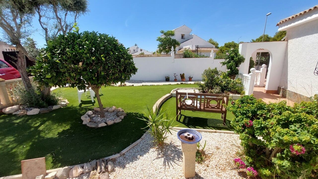3 bedroom Villa for sale in Mazarron with pool garage - € 322,900 (Ref: 9207611)