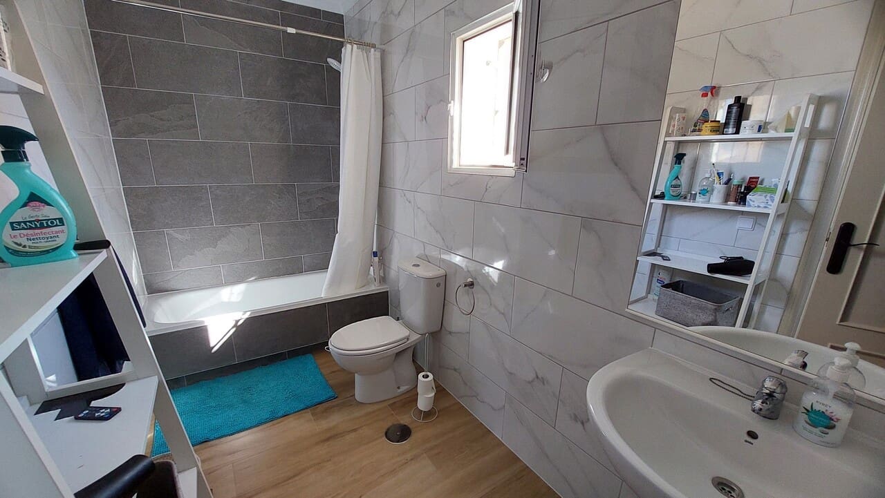 3 soveværelse Villa til salg i Camposol med swimmingpool - € 209.000 (Ref: 9370371)