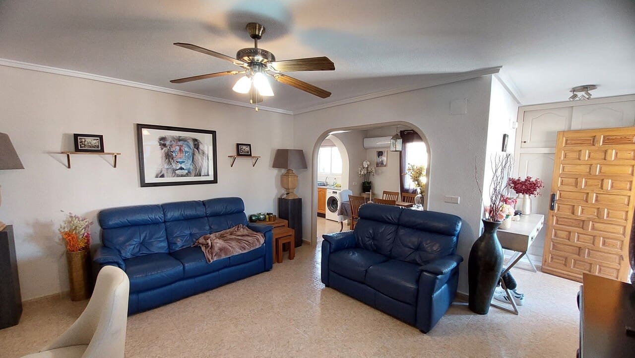 3 soveværelse Villa til salg i Camposol med swimmingpool - € 209.000 (Ref: 9370371)