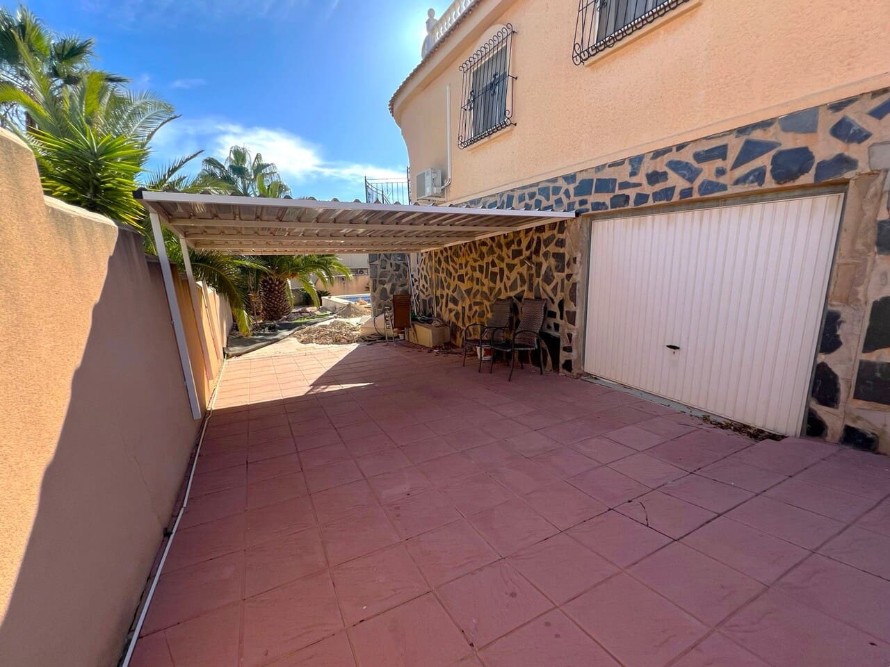 3 bedroom Villa for sale in Mazarron with pool garage - € 160,000 (Ref: 9447234)